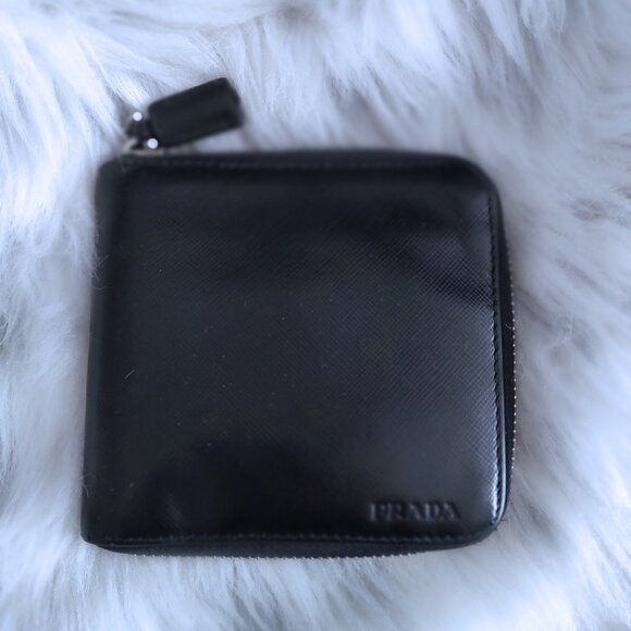Prada Handbags - Prada leather zippy compact wallet EUC